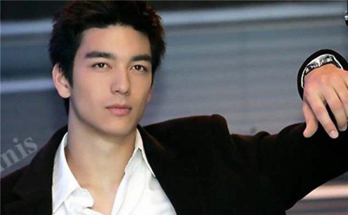 丹尼斯吴，丹尼斯吴新浪微博超话社(丹尼斯吴最新图片)