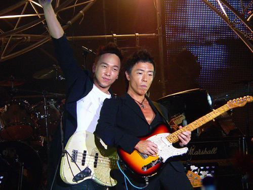 黄贯中和黄家驹是什么关系，周星驰(黄贯中与黄家驹的关系)