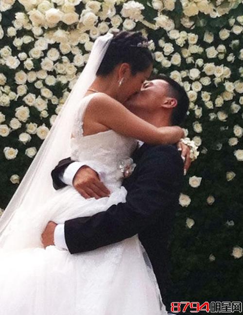 何洁与赫子铭离婚，赫子铭对不起何(赫子铭和何洁到底谁的错)
