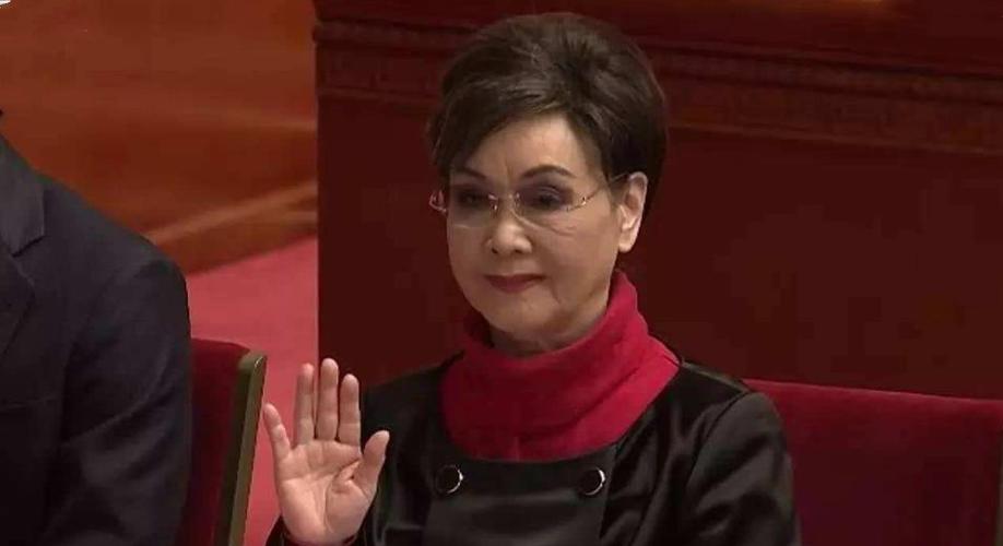 李谷一老公，刘斌怎么了