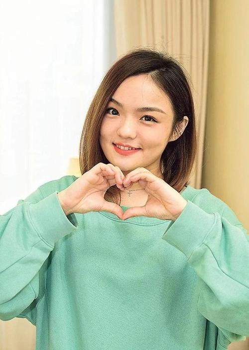 徐佳莹否认怀孕，否认怀孕是什么意(徐佳莹孕肚)