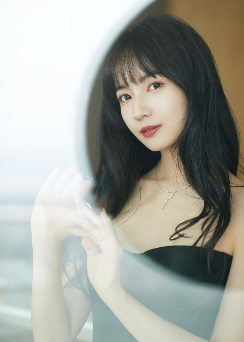 鹿依luna，鹿依luna是谁(LuerLu鹿儿鹿)