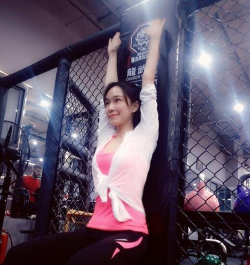 王宝强老婆照片，王宝强媳妇马蓉(王宝强的老婆马蓉)