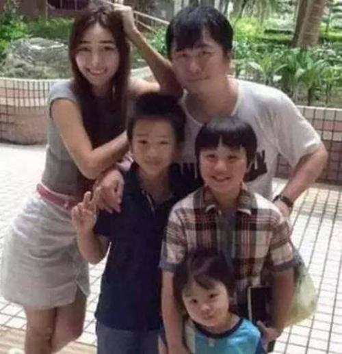 小小彬的妈妈，小小彬是谁(小彬和小小彬)