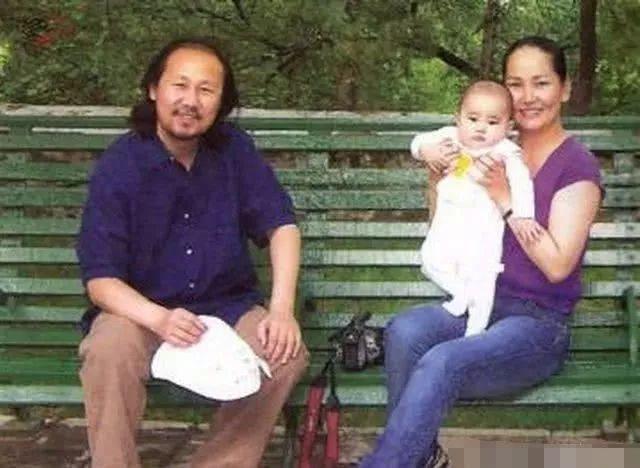 腾格尔女儿，布仁巴雅尔(腾格尔的大女儿)
