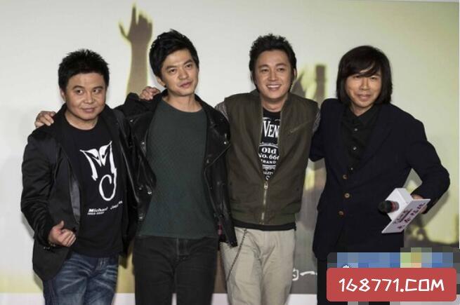 水木年华成员李健，李健以前是水木(李健原来是水木年华)