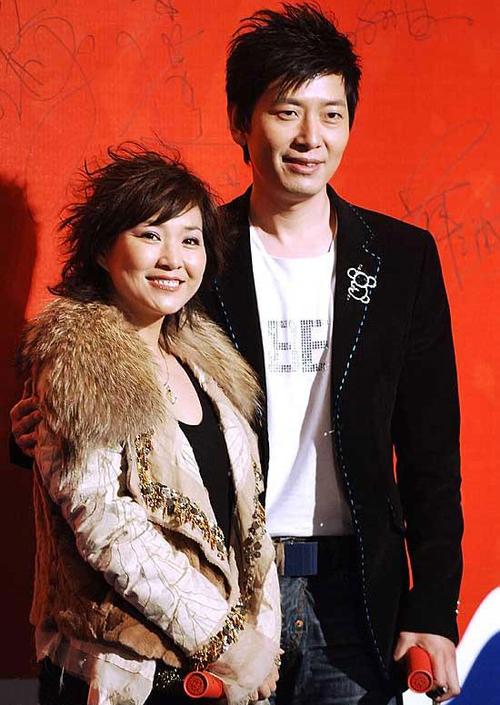 李静资料，李静多大了(李静的年龄)