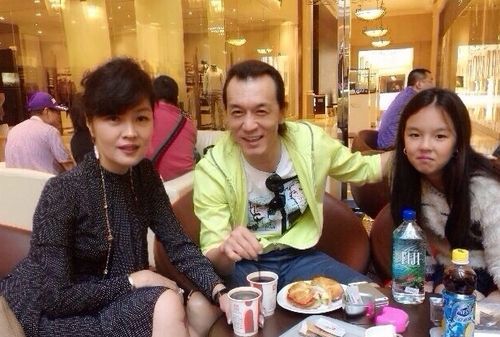 李咏妻子，哈文的近况(李咏的老婆哈文现在结婚了吗)