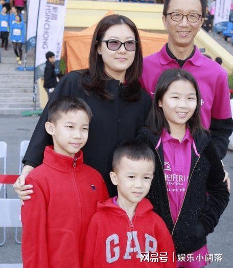 梁锦松前妻，伏明霞老公的前妻(梁锦松出轨伏明霞闺蜜是谁)