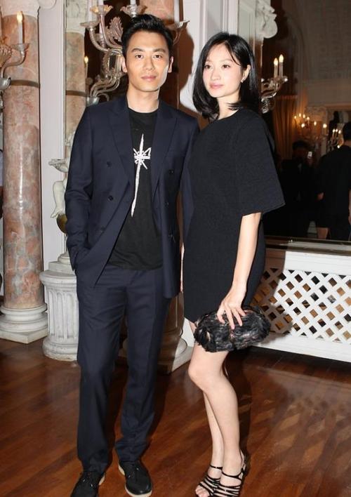 朱亚文老婆名字，水门桥朱亚文老婆(朱亚文妻子是谁图片)