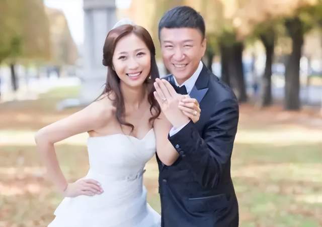 孙红雷女儿出生，孙红雷老婆的出生(孙红雷有儿女吗)