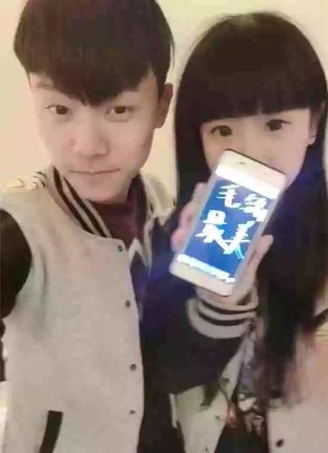 王晨正女朋友，朱雨玲家世(朱晨丽的男友)