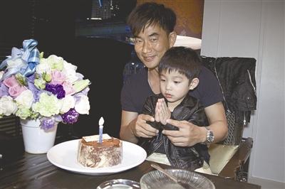 任贤齐儿子和谁生的，任贤齐妻子的(任贤齐老婆是哪一年出生的?)