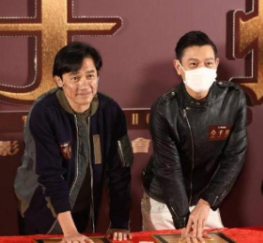 刘德华今年多大了，周润发今年多大(刘德华现在多大了?)
