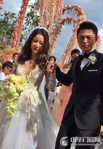 林心如伴娘，陈妍希伴娘团有哪些(林心如婚礼伴娘伴郎团名单)