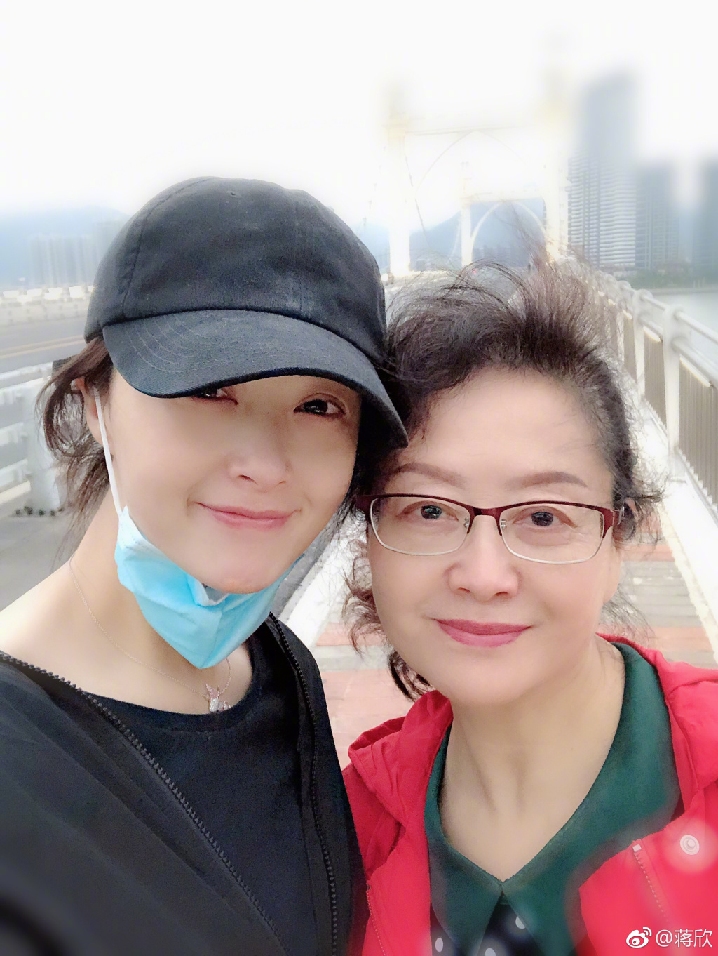 蒋欣为什么叫rulu(蒋欣为什么叫圆圆)