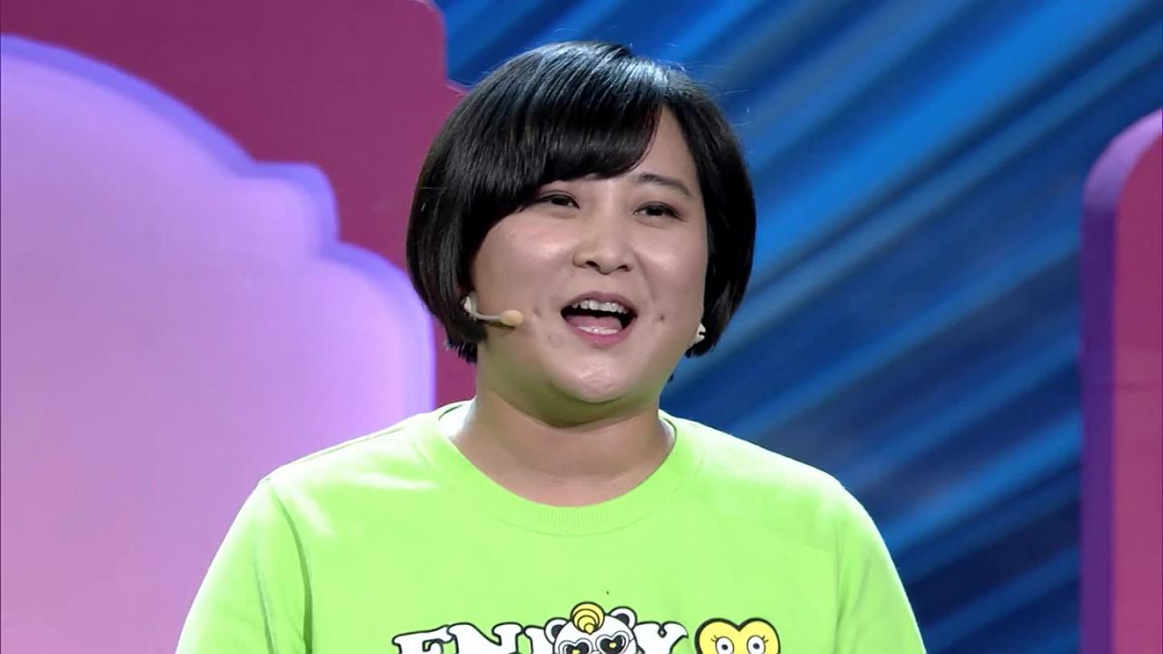 贾玲为什么捧张小斐俩人什么关系