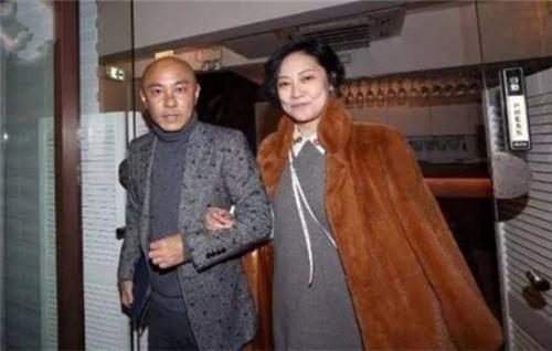 张茜为什么总是流产？张茜张卫健怎么认识的
