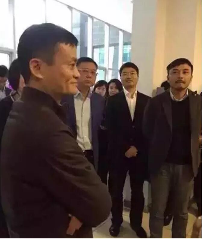 汪涵在湖南台当什么官吗(汪涵是湖南卫视副台长吗?)