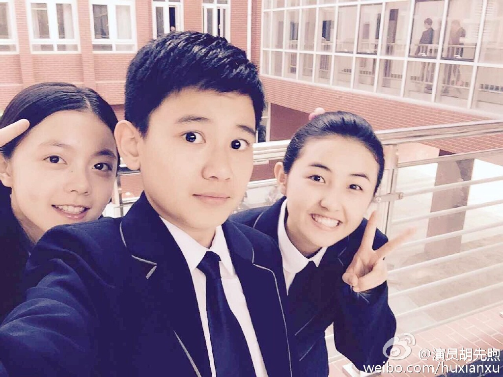 胡先煦是怎么出道的？胡先煦张子枫早恋在一