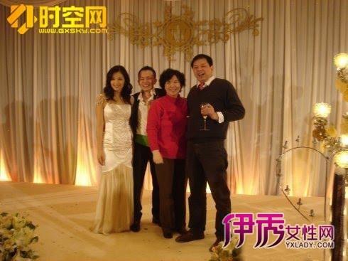 王珂的父亲，王珂家原来是做啥的(王珂的叔叔)