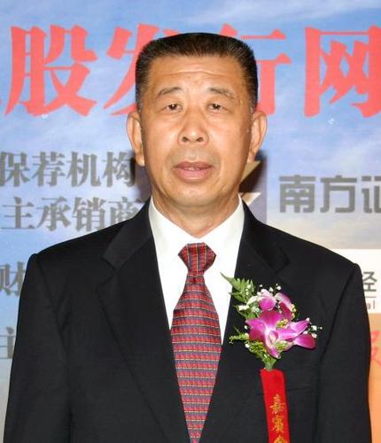 李福成之子李高起图片，福成集团李(福成集团董事长李高生)