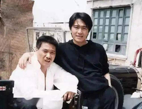 周星驰和吴孟达关系怎么了，洪金宝(吴孟达和周星驰的关系怎么了)