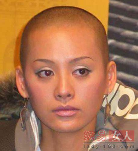 芳飞美女剃光头视频
