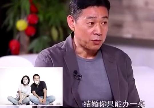 张丰毅老婆霍凡为什么不生孩子？张丰毅肌肉(张丰毅第二任妻子霍凡婚史)