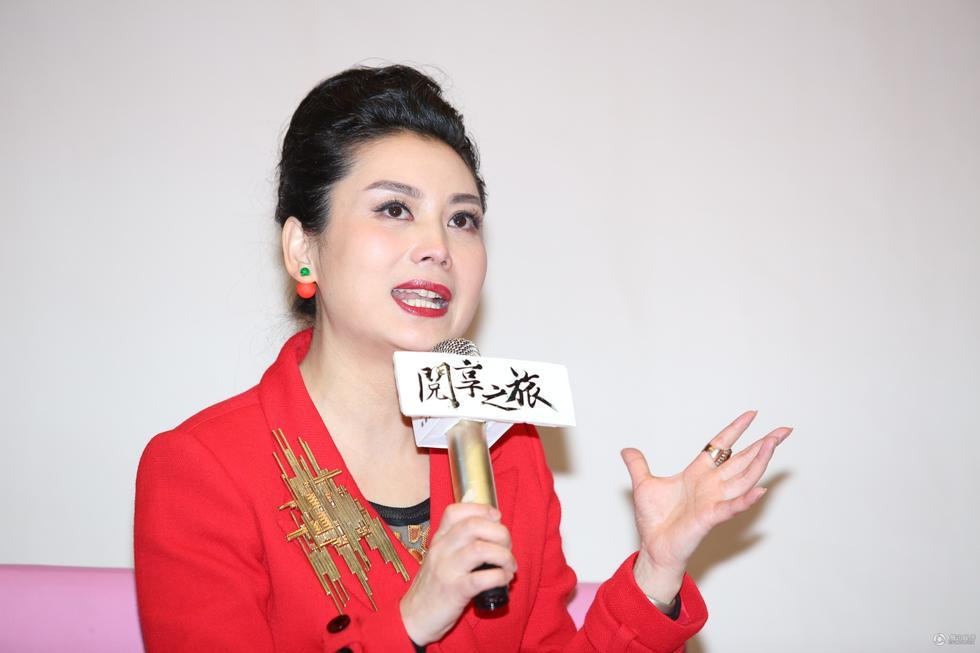 朱军老婆病逝是假的(朱军和妻子的照片)
