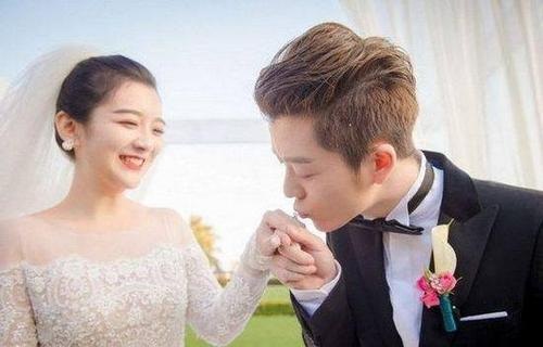 王栎鑫为什么叫糊糊？王栎鑫为什么不唱歌了