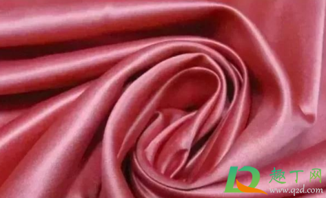 衣服面料档次从高到低-衣服面料的档次排名2021</>
<(什么面料高级)