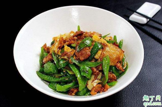 猪肉可以炒鸡蛋吗(猪肉炒鸡蛋怎么做好吃)