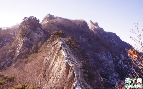 丹东凤凰山要爬几个小时(丹东凤凰山爬山需要多久)