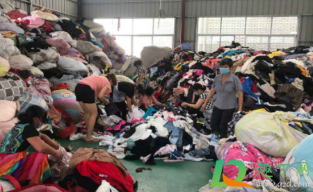 上门收旧衣服电话号码(上门收旧衣服电话号码阿城区)