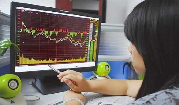 如何减少炒股手续费(炒股有手续费)