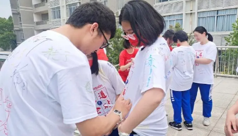 2022高考九点考试几点进考场(2022年高考几点开始)