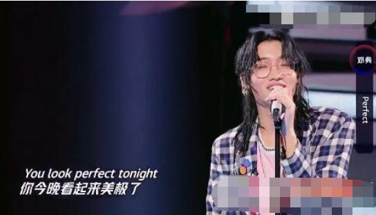邓典和李紫婷谁大为什么叫她姐姐？邓典在第