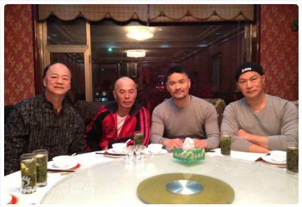 狄威和狄龙是什么关系？狄威为什么叫罗三炮(狄龙和狄莺什么关系)