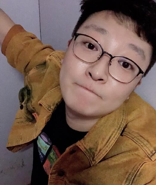 曹鹤阳大褂事件是怎么回事(曹鹤阳扒马褂)