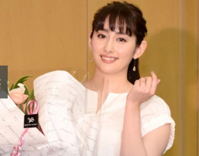 早见明里长得好看吗