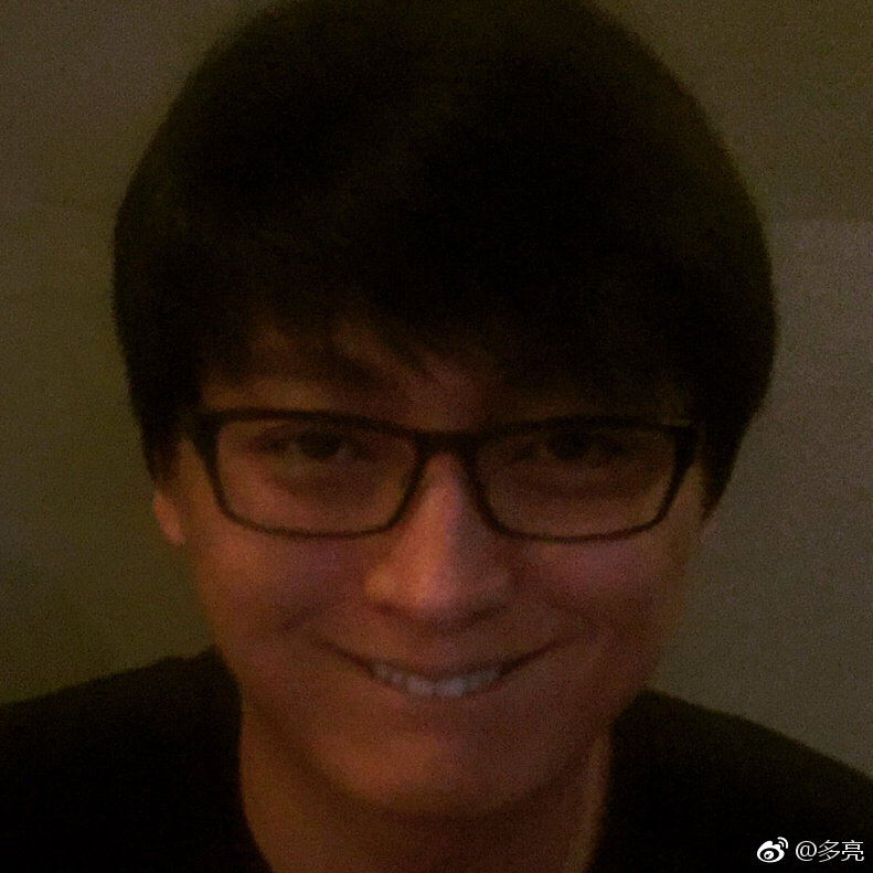 多亮现在怎么回事怎么没有出现了