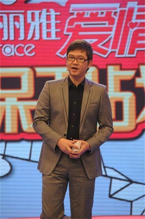 赵川现任老婆照片，赵川第三任老婆(赵川第三任老婆简介照片)