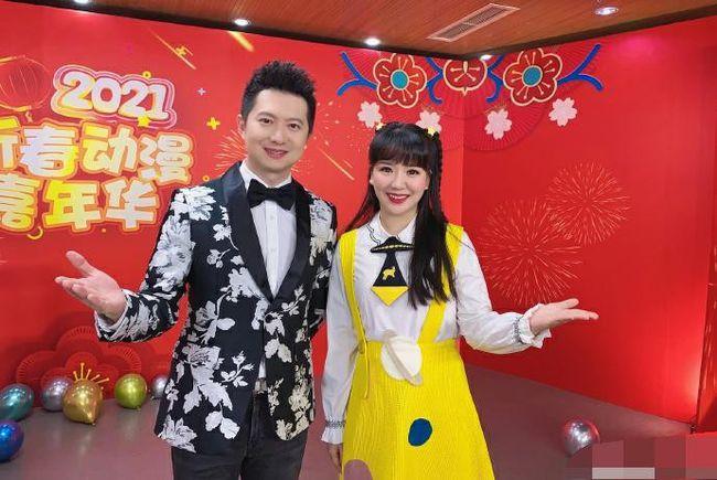 红果果和绿泡泡结婚了，绿泡泡和红(小红果果绿泡泡)