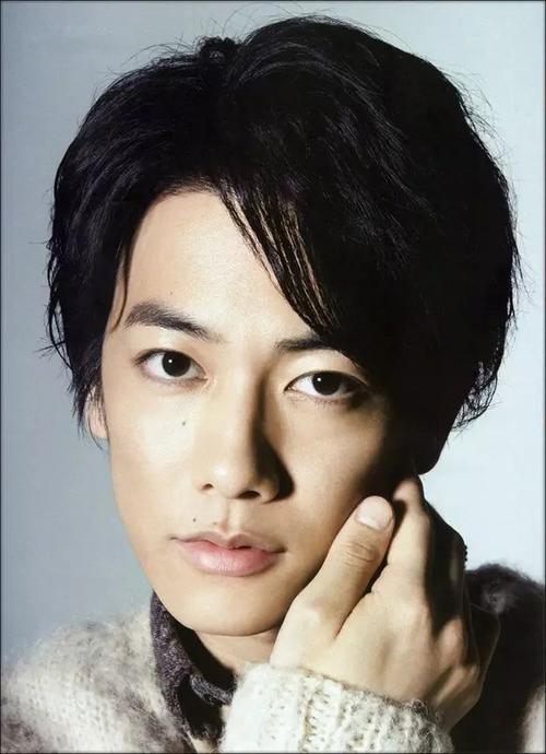 佐藤健，永野芽郁(佐藤健永野芽郁年龄)