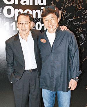 杨受成前妻，谢贤与向华强谁更有实(向华强为什么给谢贤面子)