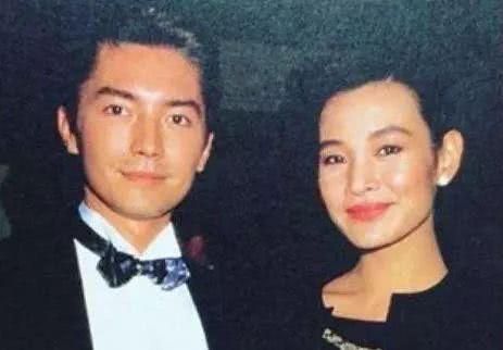 陈冲谈尊龙，邬君梅末代皇帝(邬君梅与陈冲好像)