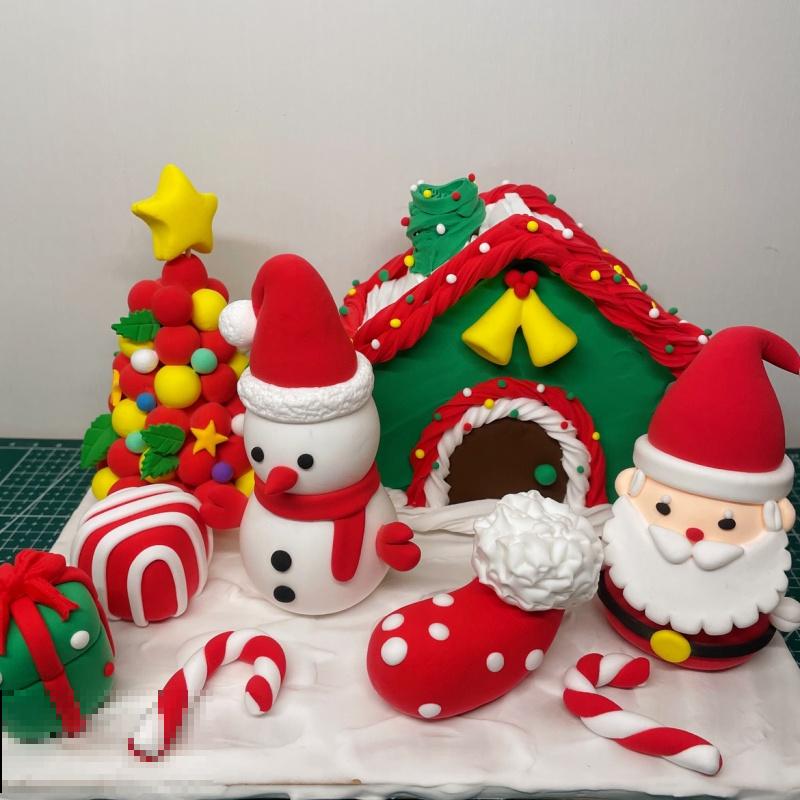 幼儿园圣诞节手工黏土制作方法有哪些？圣诞花环怎么做？幼儿园圣诞节手工黏土制作方法有哪些