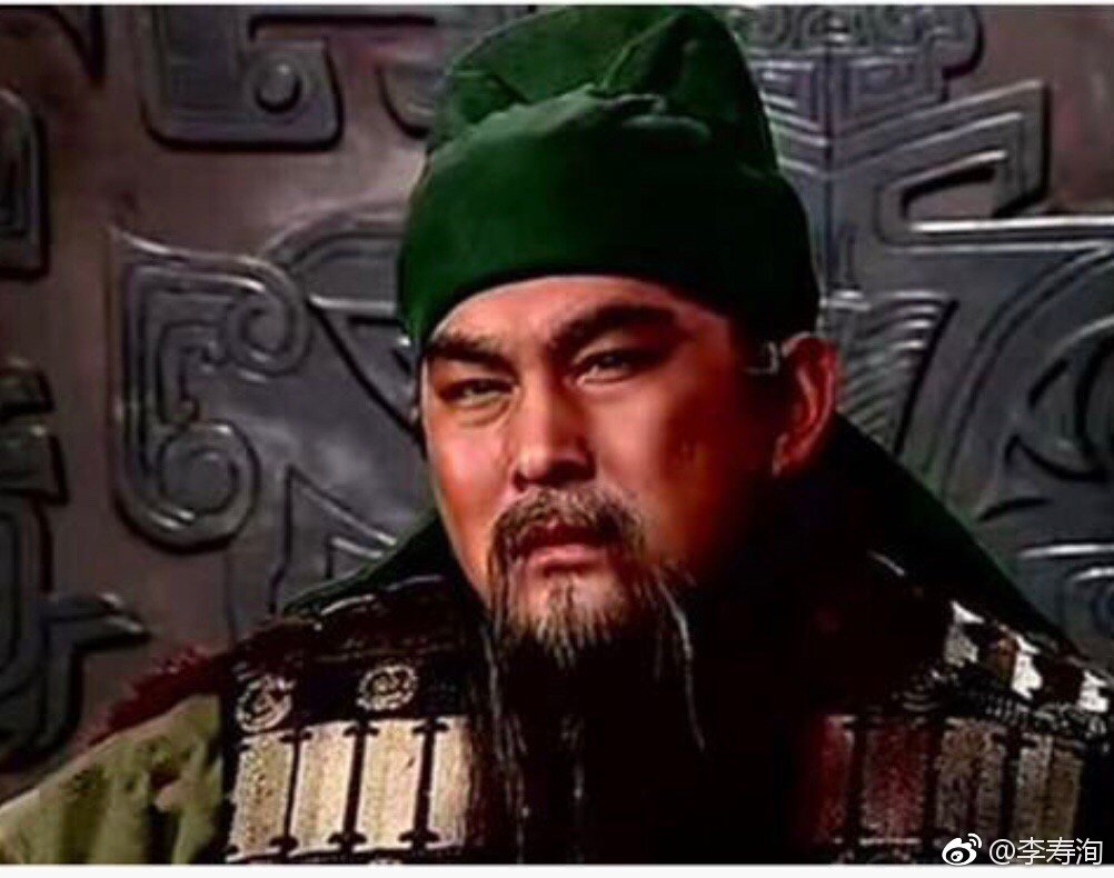 吊眼是狐狸眼吗？吊眼男人长什么样？　本文共（995字）