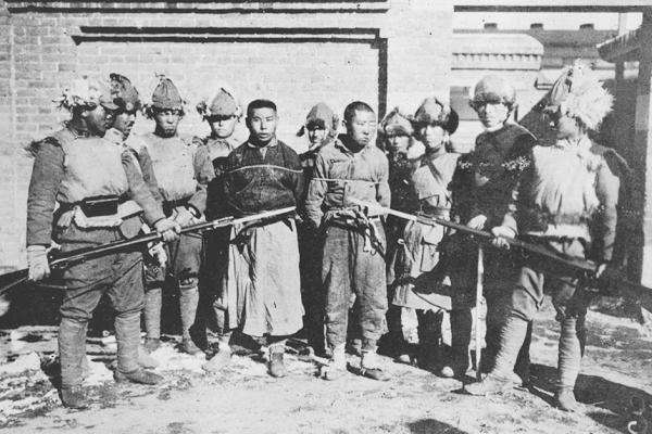 日本当年占领台湾多少年,日本当年占领了东三省多少年？　本文共（1803字）